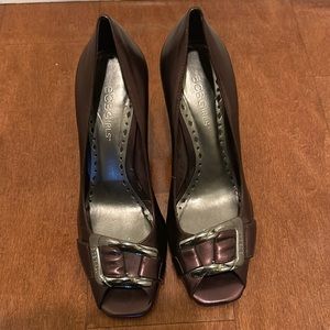 BCBG sexy open toe heels